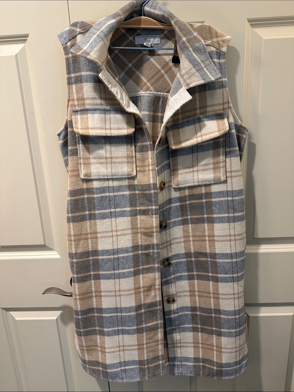 Plaid Button-Front Sleeveless Shacket Vest - Beige & Blue